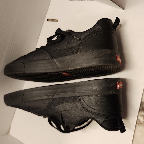 Levis Shoes Mens Size 13 Comfort Sneakers - Picture 8 of 12